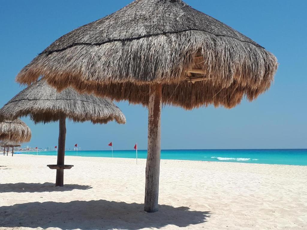 Private Room. Brisas. Zona Hotelera. Κανκούν Εξωτερικό φωτογραφία